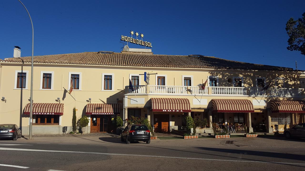Hotel Del Sol موتايلا ديل بالانكار المظهر الخارجي الصورة